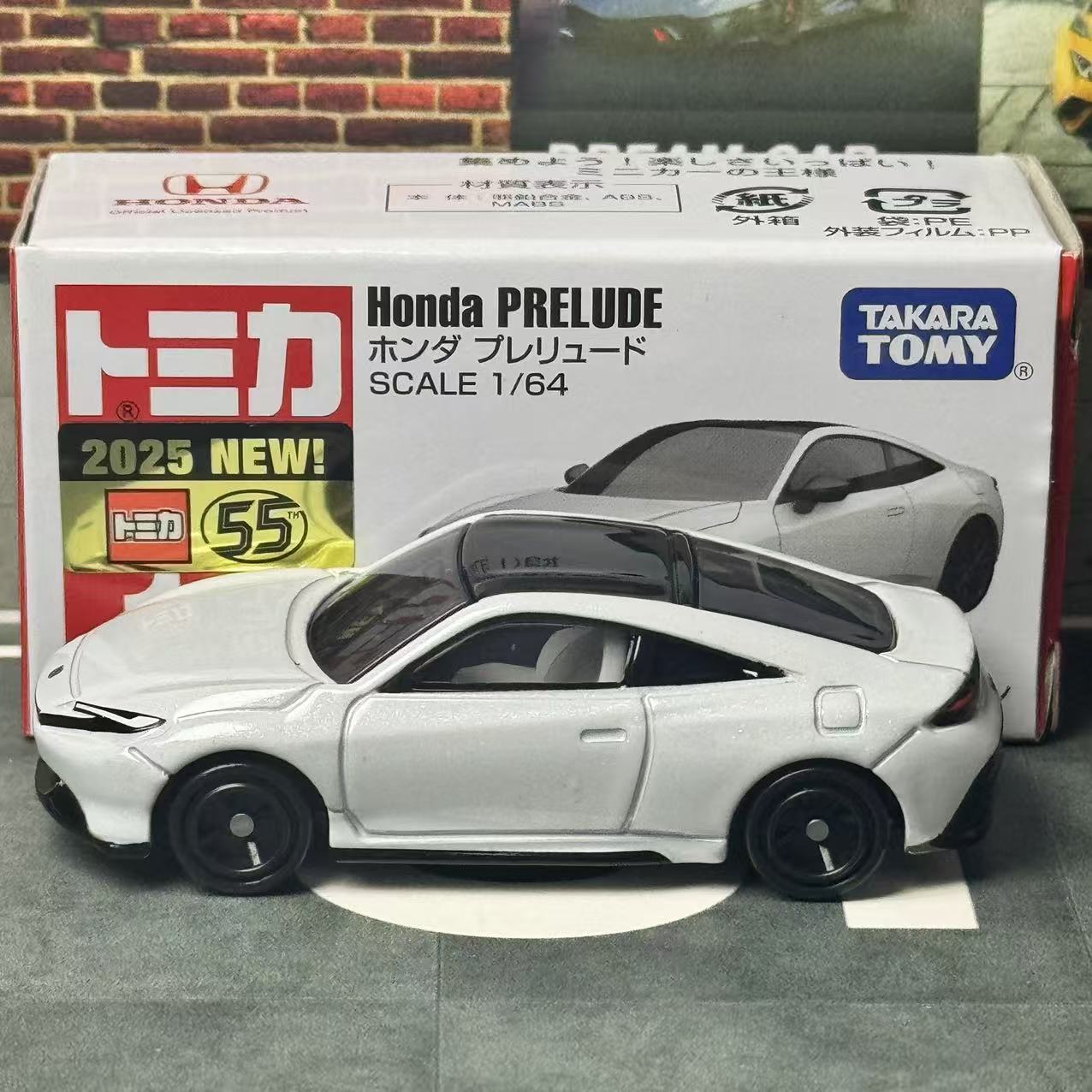 Takara Tomy Tomica No. 10 Mobi - Vintage Collectible Toy Cars ulasan dan harga